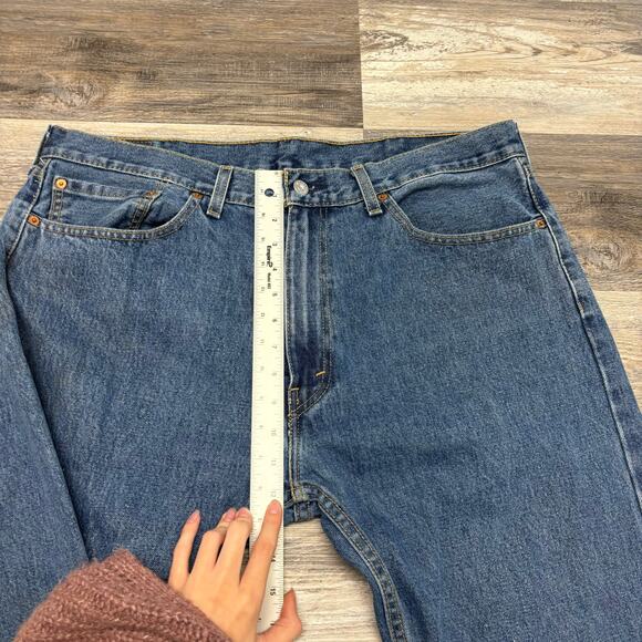 Levis 505 Mid Wash Blue Mens 38x32 Regular Fit Straight Leg Denim Jeans Red Tab - Picture 10 of 14